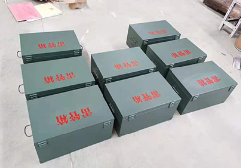 龙马潭炸药箱和雷管箱一般是怎么存放的？