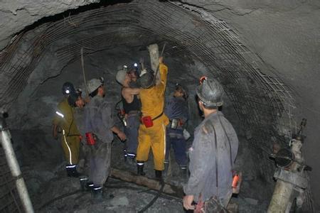 龙马潭工程爆破中的危险因素分析以及应对工程爆破危险的措施